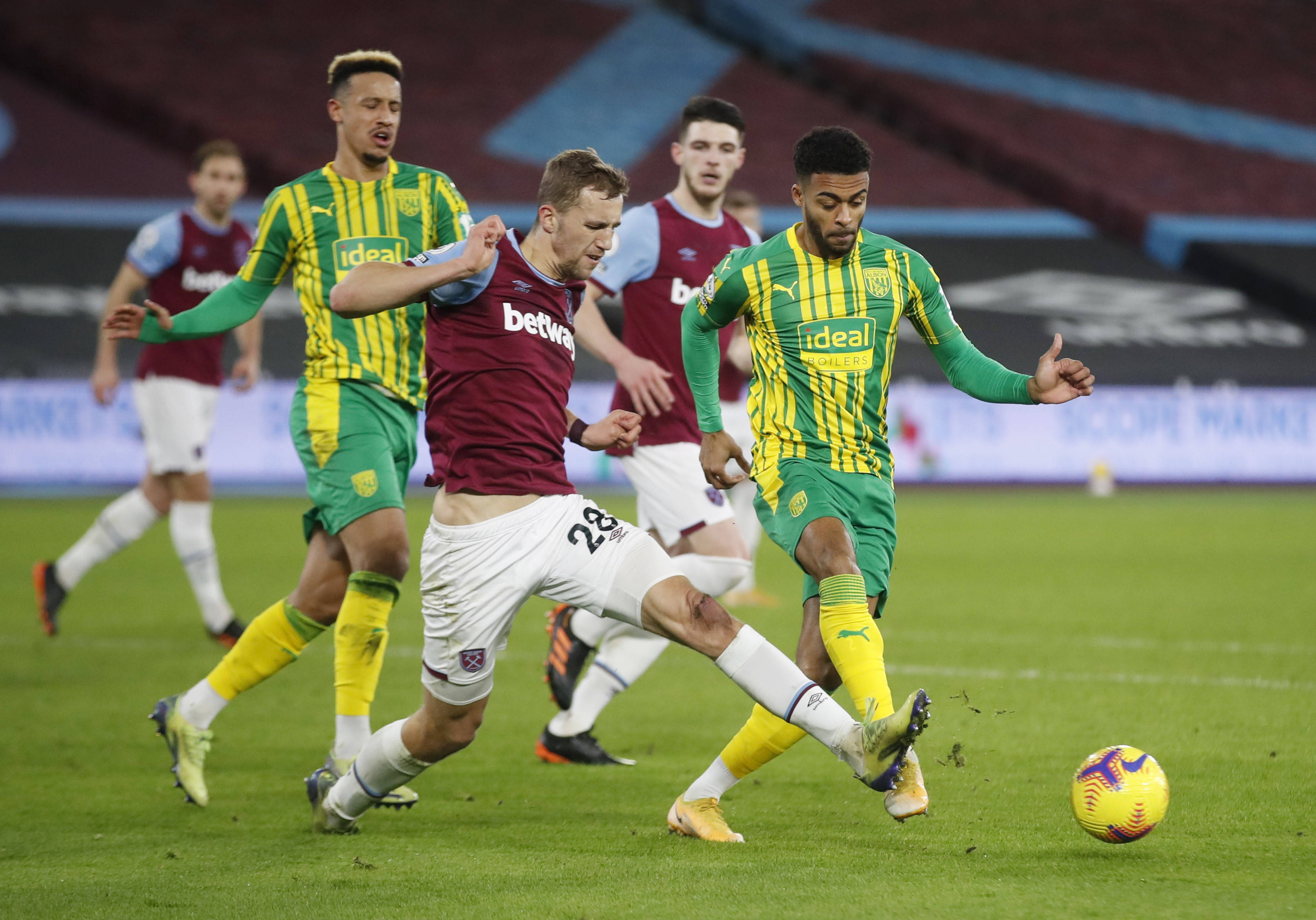 设备的定期 设备的定期