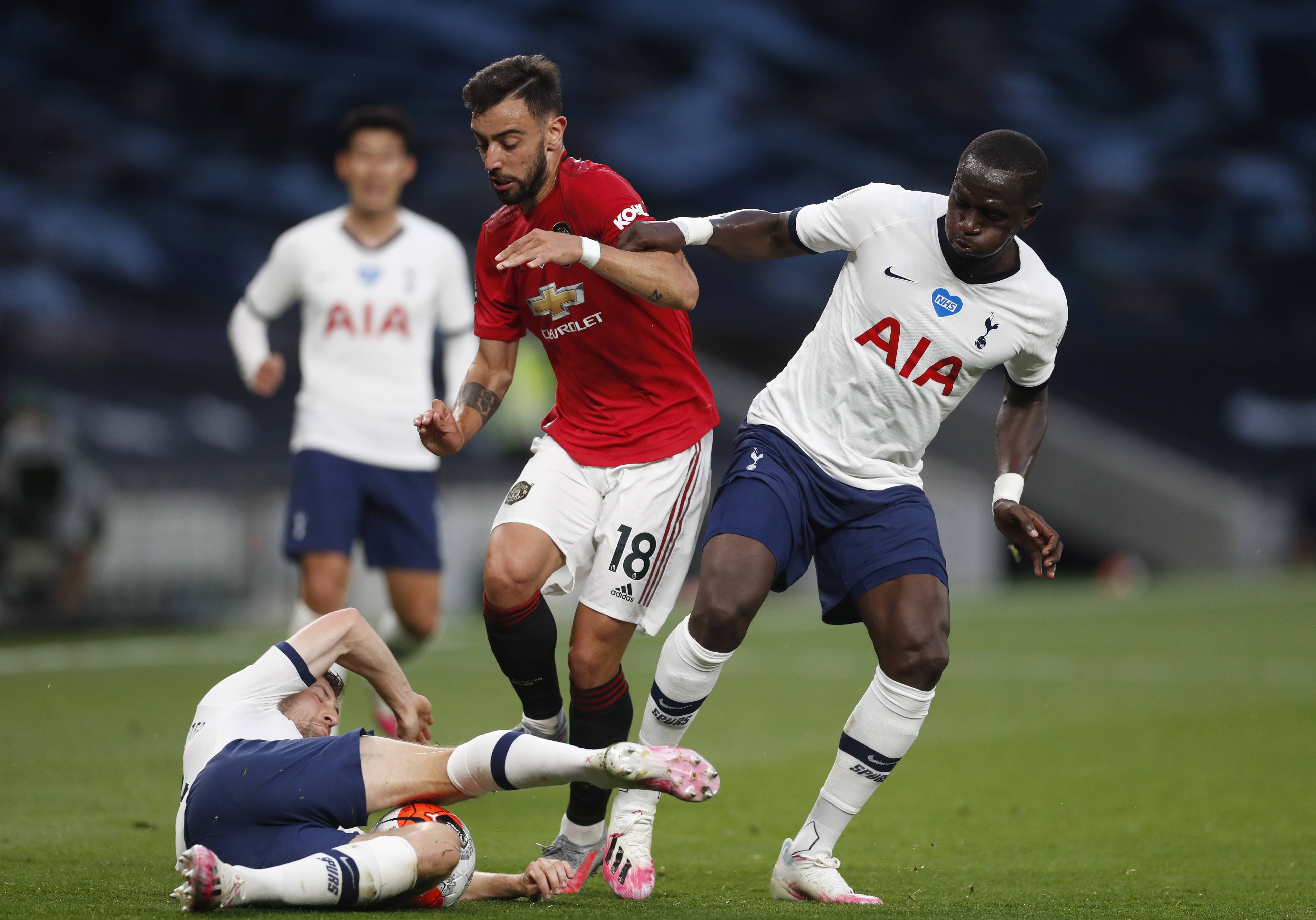 强硬立场相 强硬立场相